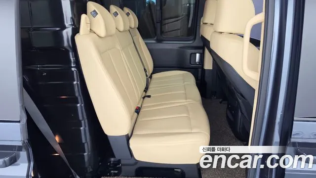 Hyundai Staria — Фото автомобиля 11