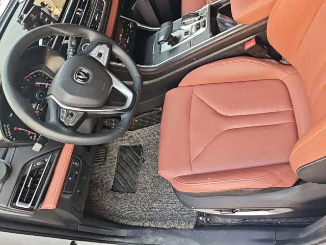 Changan CS75 — Фото автомобиля 15