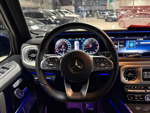 Mercedes-Benz G-Class — Фото автомобиля 20