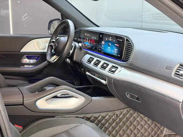 Mercedes-Benz GLE-Class AMG — Фото автомобиля 4