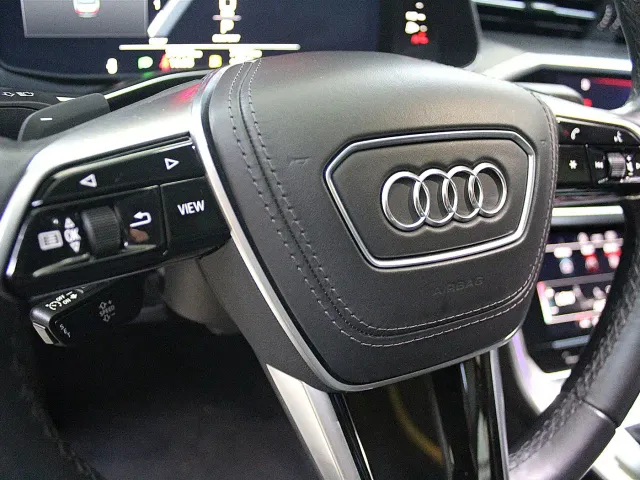 Audi Audi A6L 2024 40 TFSI Luxury Elegance — Фото автомобиля 13