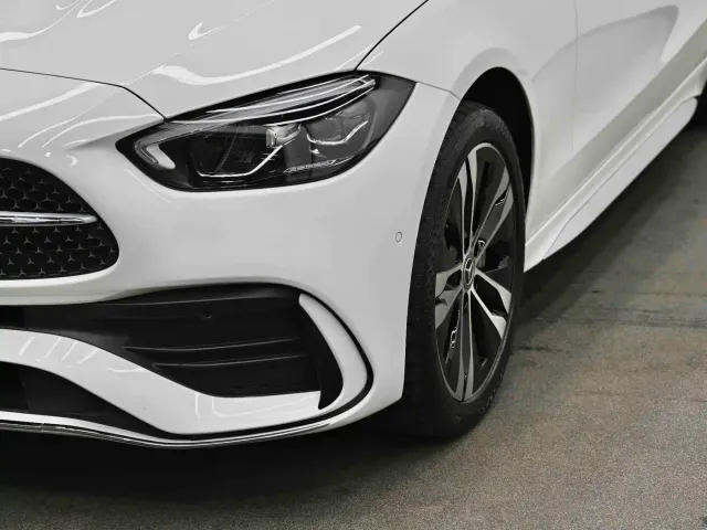 Mercedes-Benz C-Class — Фото автомобиля 8