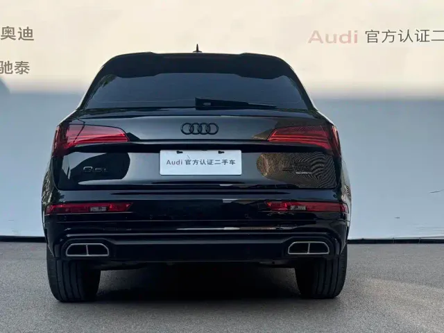 Audi Q5L — Фото автомобиля 7