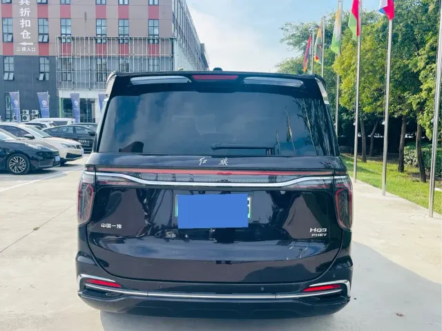 Hongqi HQ9 PHEV — Фото автомобиля 15