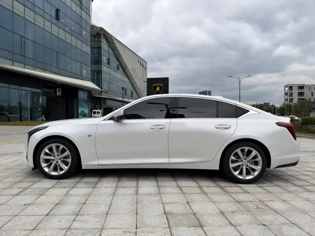 Cadillac CT5 — Фото автомобиля 13