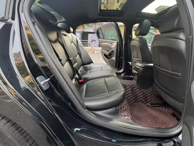 Cadillac CT5 — Фото автомобиля 18