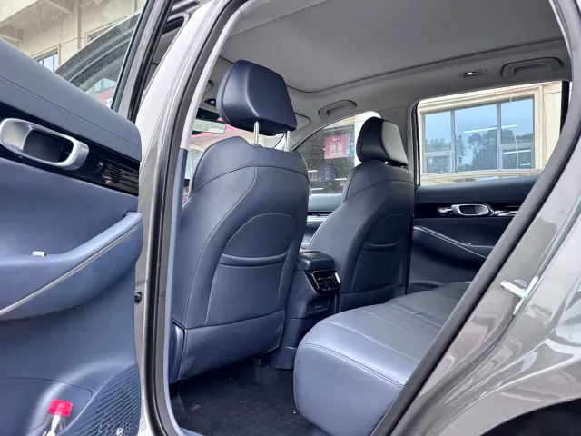 Geely Galaxy E5 — Фото автомобиля 5