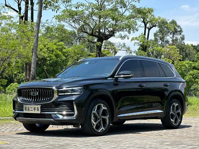 Фотография автомобиля — Geely Xingyue L