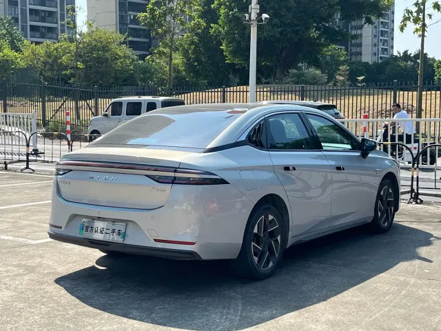 GAC Aion S Plus — Фото автомобиля 14
