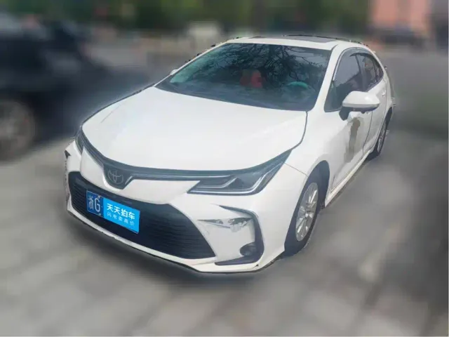Фотография автомобиля — Toyota Corolla