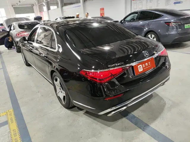 Mercedes-Benz Maybach S-Class — Фото автомобиля 11