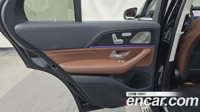 Mercedes-Benz GLE-Class — Фото автомобиля 5