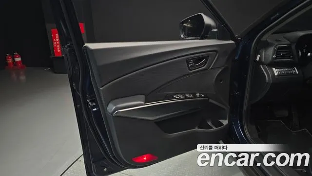 KG_Mobility_Ssangyong TIBOLI Very New Tivoli Бензин 1.5 2WD — Фото автомобиля 7