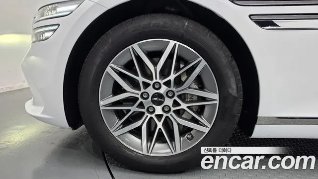 Genesis G80 RG3 — Фото автомобиля 5