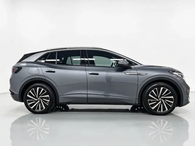 Volkswagen ID.4 X — Фото автомобиля 11