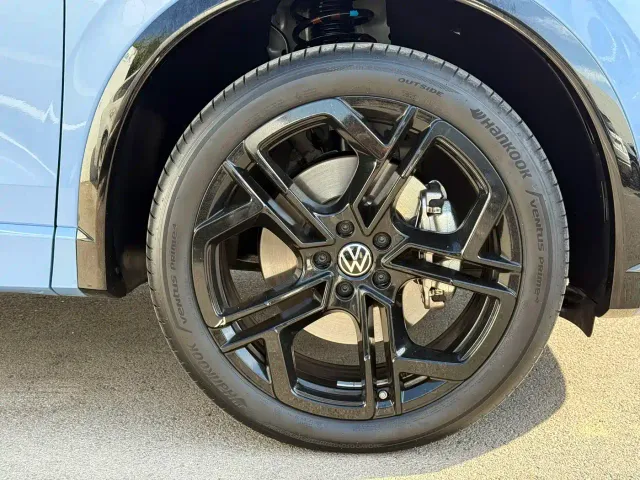 Volkswagen Tiguan L — Фото автомобиля 16