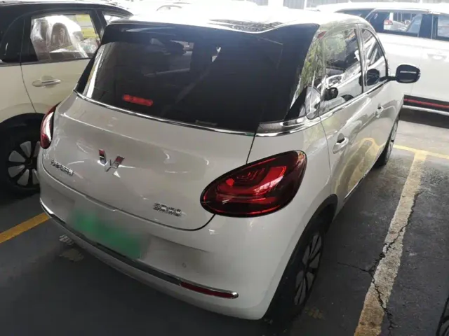 Wuling Bingo — Фото автомобиля 6