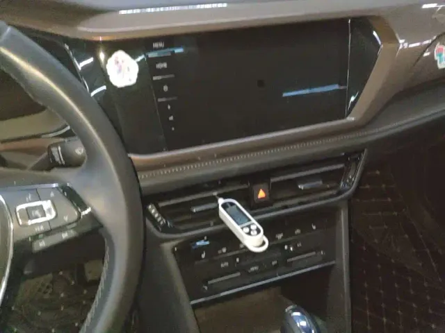 Volkswagen Tharu — Фото автомобиля 12