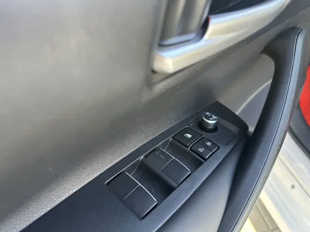 Toyota Corolla — Фото автомобиля 19