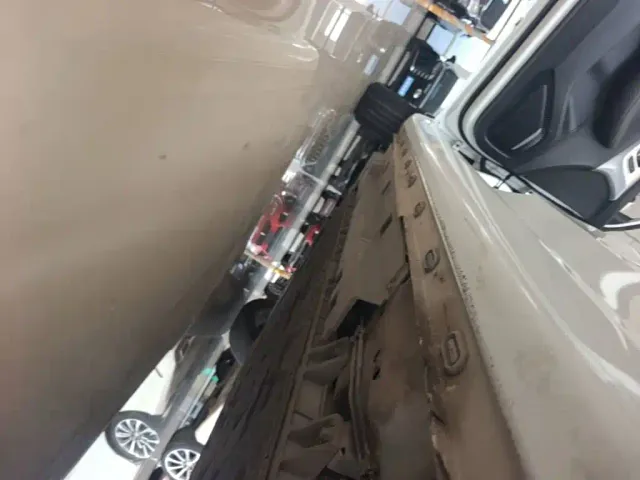 Roewe i6 MAX EV — Фото автомобиля 21