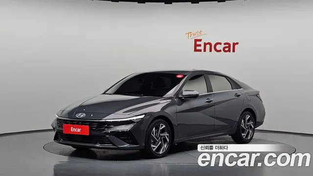 Фотография автомобиля — Hyundai Avante CN7