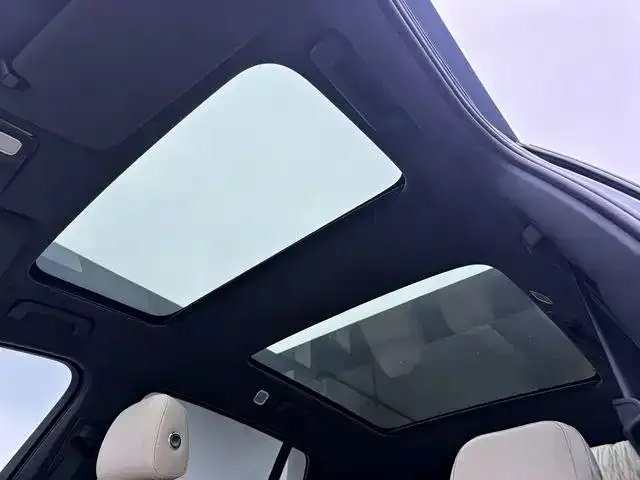 Li Auto L7 — Фото автомобиля 14