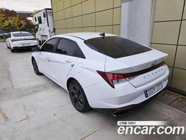 Hyundai Avante CN7 — Фото автомобиля 5