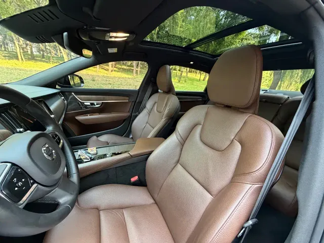 Volvo S90 — Фото автомобиля 8