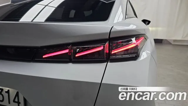 Peugeot 408 — Фото автомобиля 8