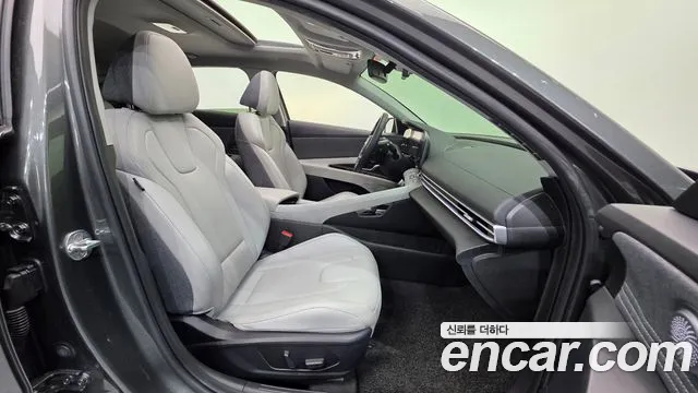 Hyundai Avante CN7 — Фото автомобиля 10