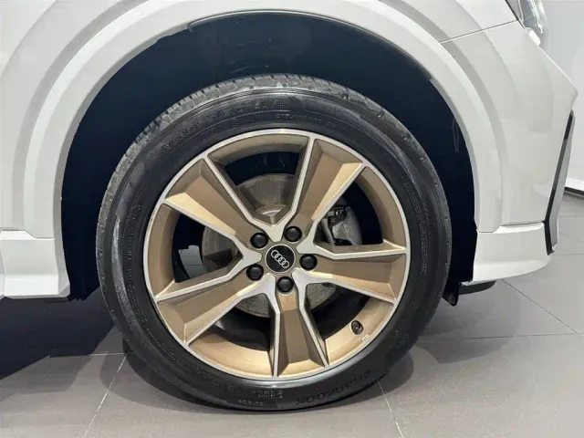 Audi Audi Q2L 2025 35TFSI Fashion Dynamic — Фото автомобиля 17