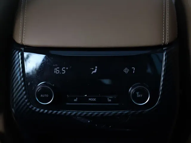 Li Auto ONE — Фото автомобиля 21