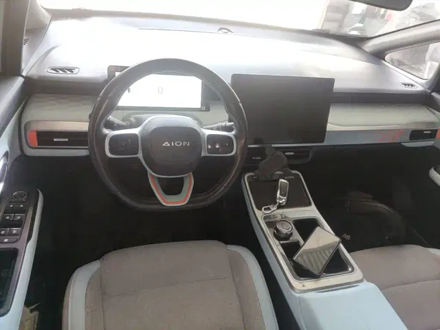 GAC Aion Y — Фото автомобиля 9