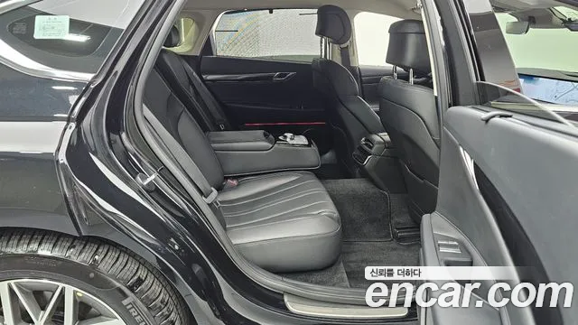 Genesis G80 RG3 — Фото автомобиля 12
