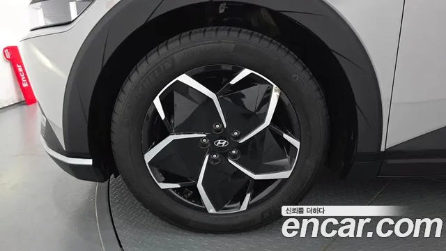 Hyundai Ioniq5 — Фото автомобиля 5