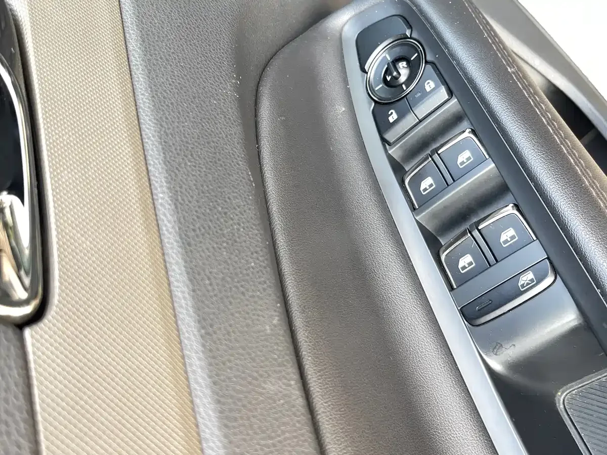 Ford Lingrui 2022 EcoBoost 170 Elite — Фото автомобиля 16