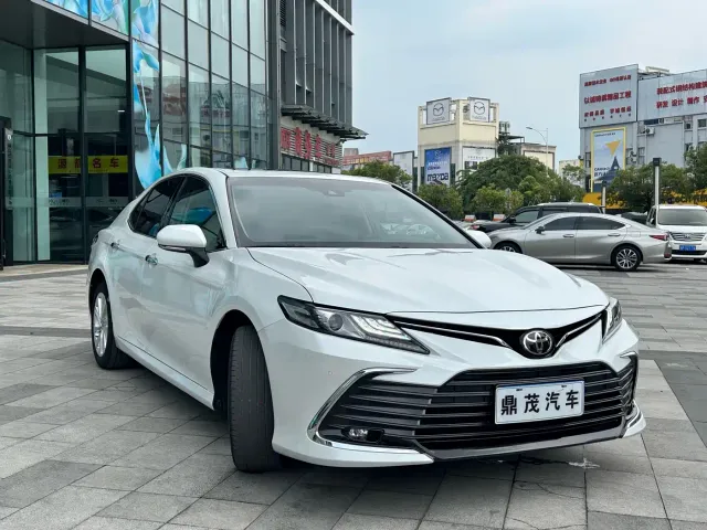 Toyota Camry — Фото автомобиля 8