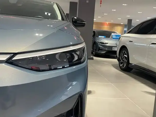 Volkswagen ID.7 Vizzion — Фото автомобиля 5