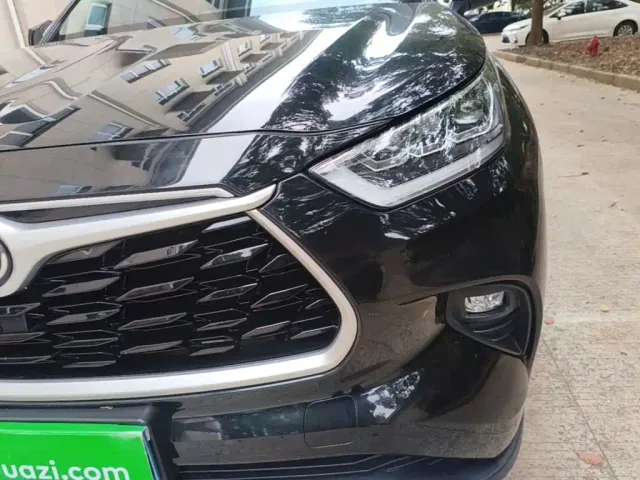 Toyota Highlander — Фото автомобиля 23