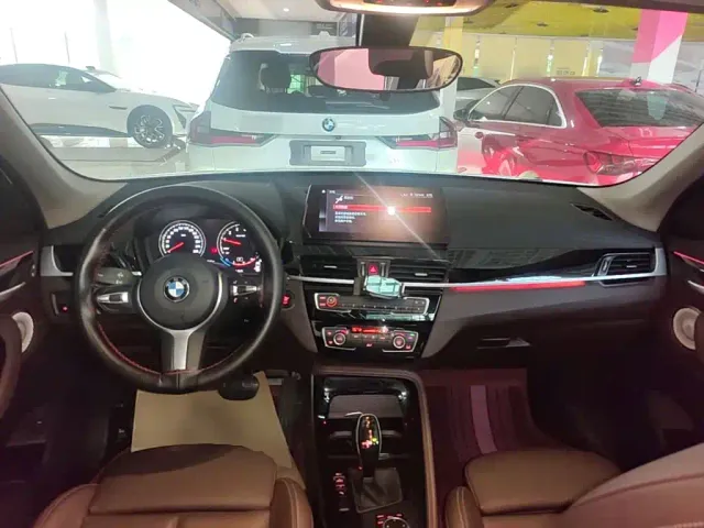 BMW X1 — Фото автомобиля 9