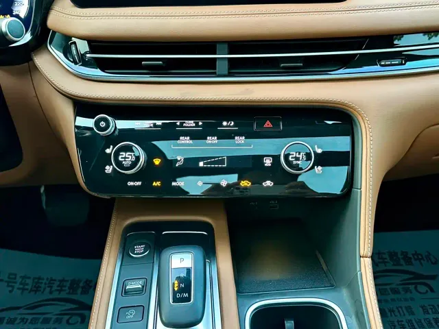 Infiniti QX60 — Фото автомобиля 13