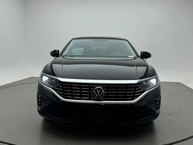 Volkswagen Passat — Фото автомобиля 3