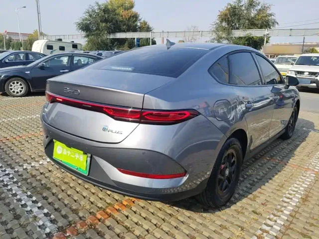 BYD Qin PLUS — Фото автомобиля 6