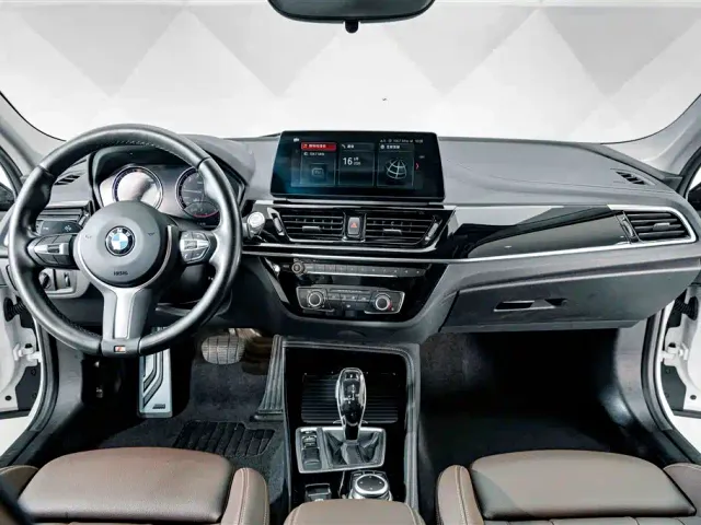 BMW 1 Series — Фото автомобиля 10