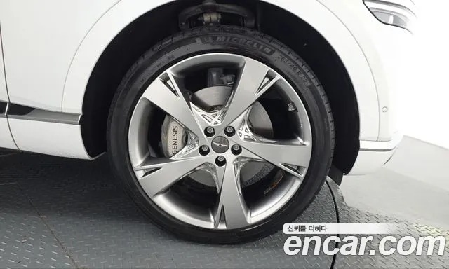 Genesis GV80 — Фото автомобиля 6