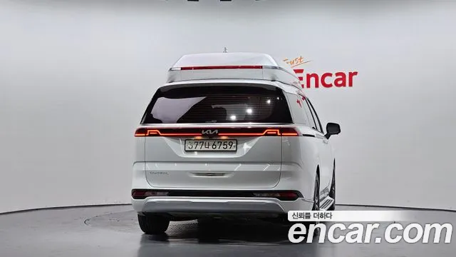 Kia Canival Carnival 4 поколение Бензин 7 мест Hi-Limousine — Фото автомобиля 4