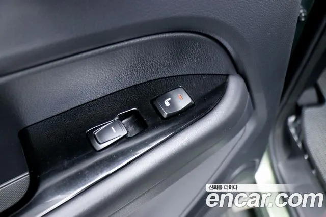 KG_Mobility_Ssangyong Rexton Новый Rexton Sport Дизель 2.2 4WD — Фото автомобиля 15