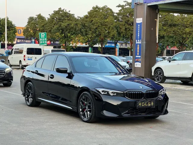 BMW 3 Series — Фото автомобиля 3