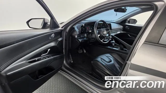 Hyundai Avante — Фото автомобиля 15