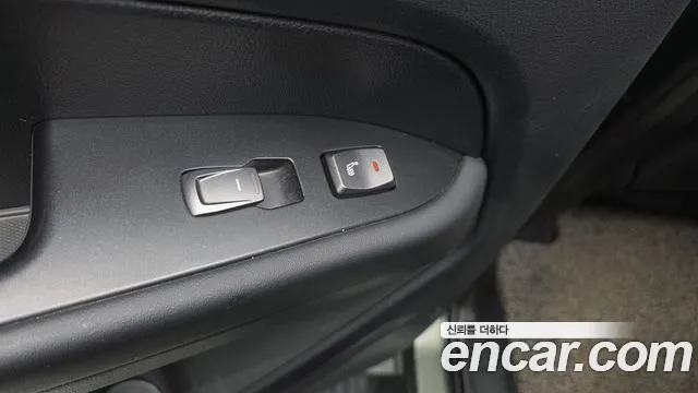 KG_Mobility_Ssangyong Rexton Новый Rexton Sport Дизель 2.2 4WD — Фото автомобиля 15